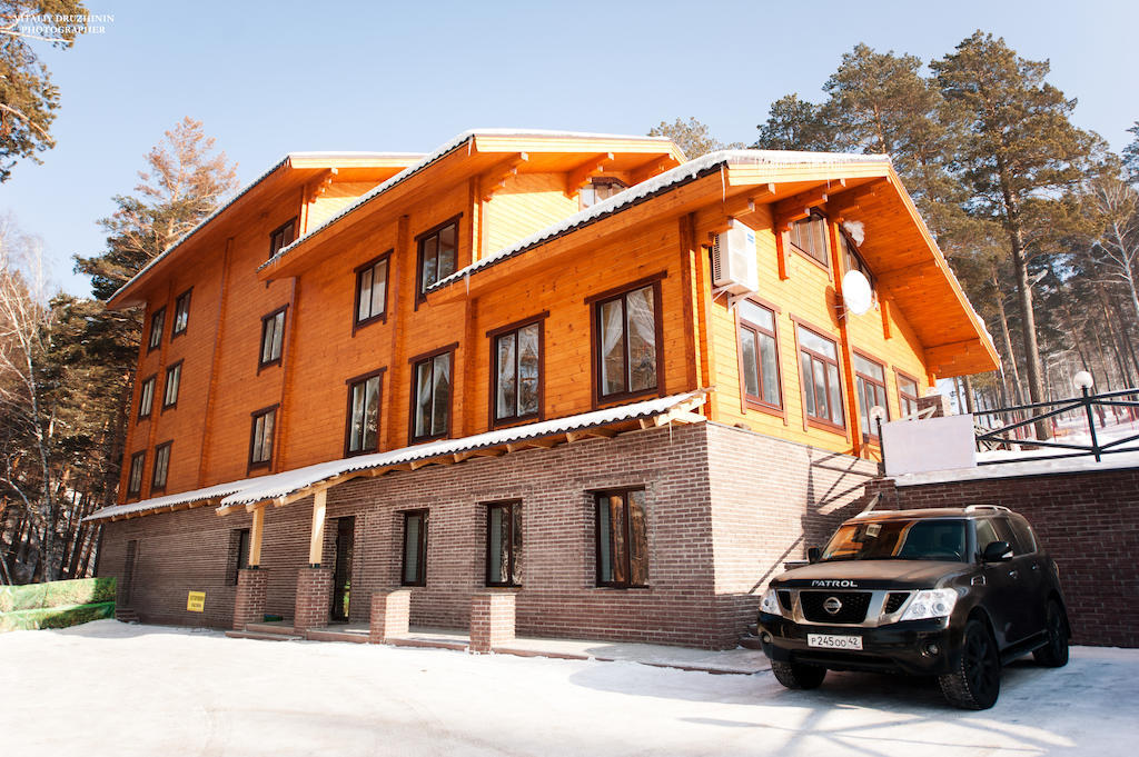 Hotel Shale Novokuznețk Exterior foto